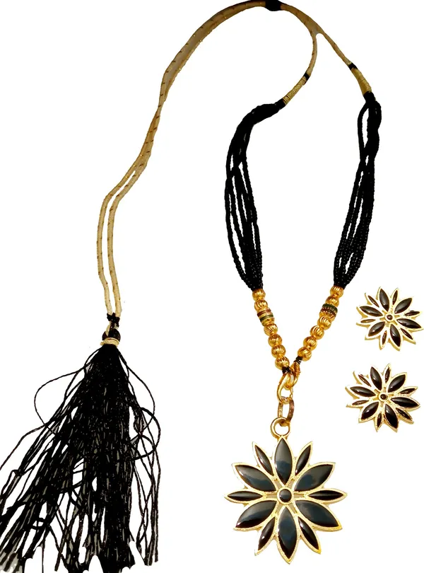 Assamese_Traditional_Gold_Plated_Black_Minakari_Tassel_Jewellery_Set_For_Women